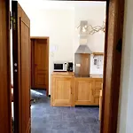 Studio In A Castle From The 16Th Century Ferienhaus