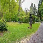 Studio In A Castle From The 16Th Century Ferienhaus *