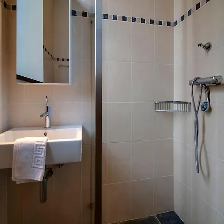 Holiday home Stationed Between And Liege In