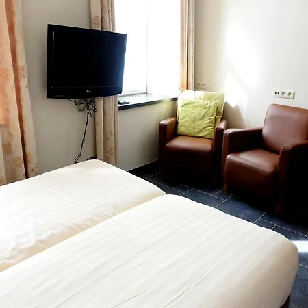 Stationed Between And Liege In Holiday home *