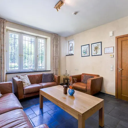 Cozy In A 16th Century Castle Holiday home